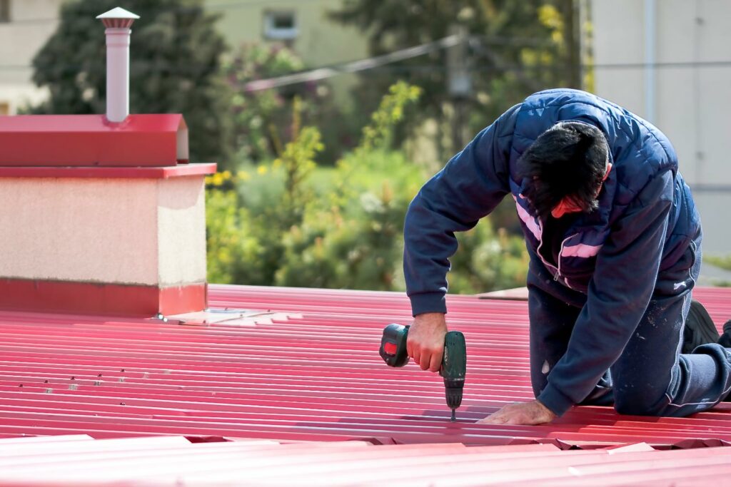 13 Essential Steps for Scheduled Roof Maintenance