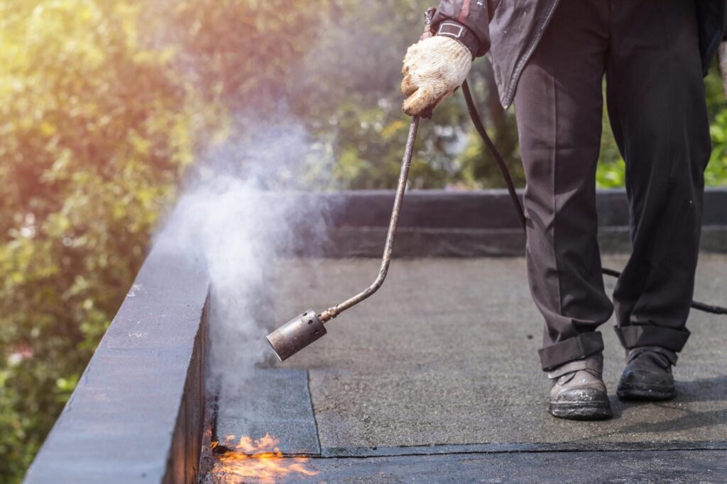 Why Choose the Best Material for Flat Roofs?