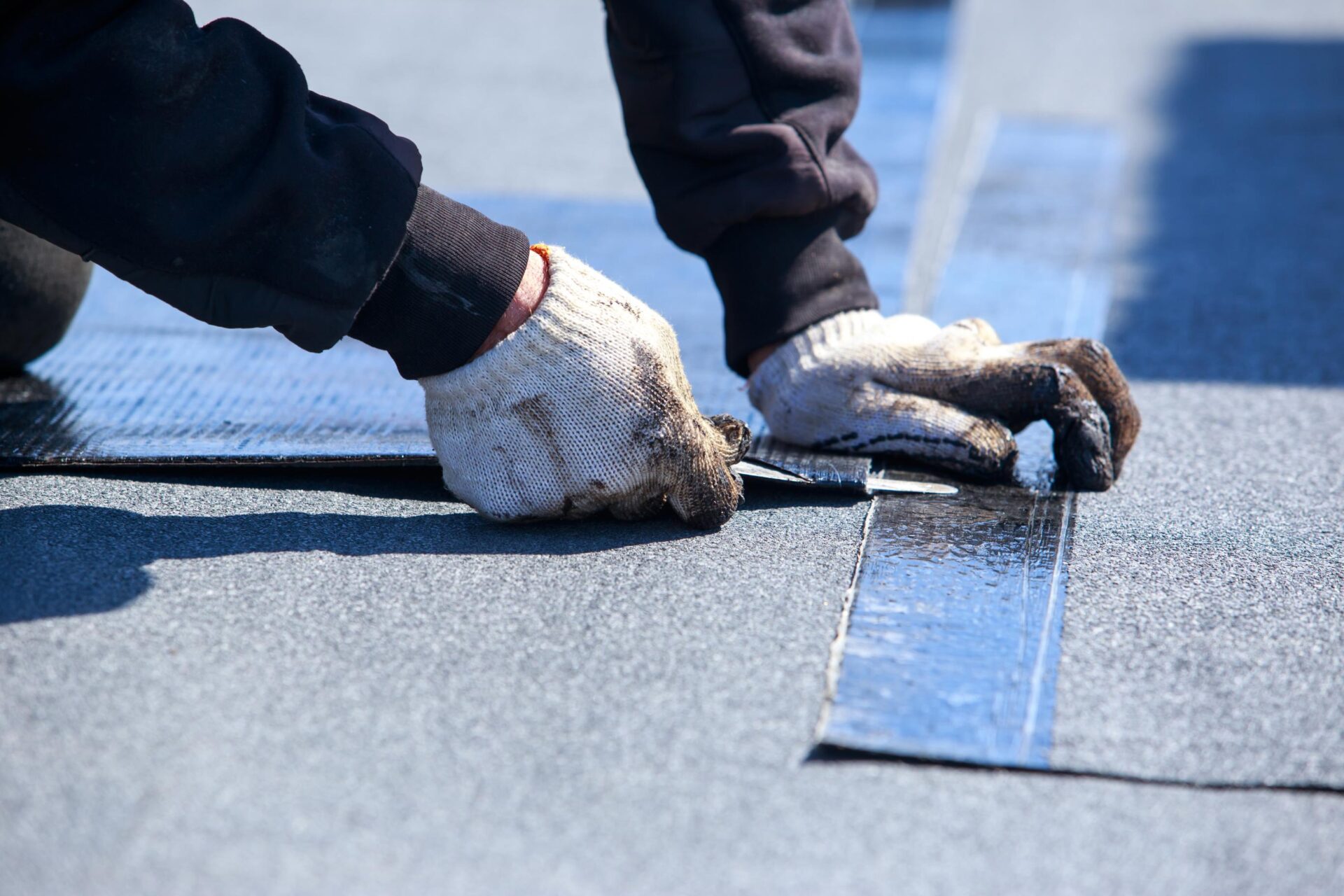 Flat Roof Replacement: Cheap Tricks for New Peaks