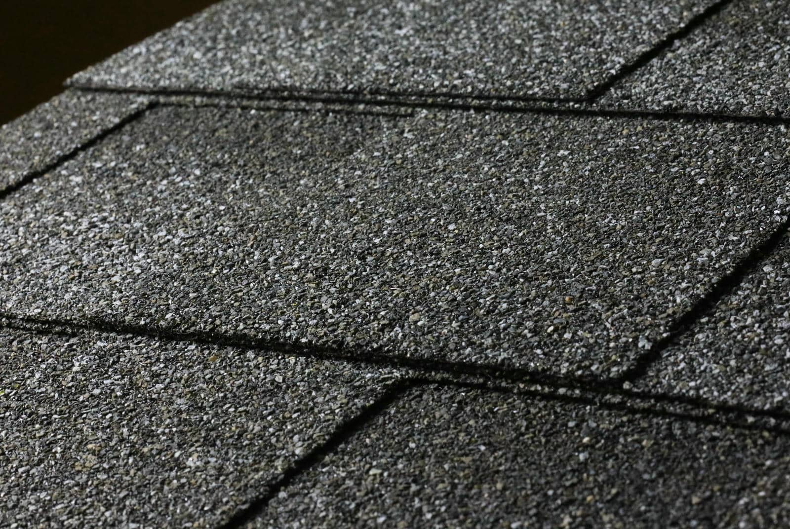 Asphalt Shingle Vs Metal Roofing: a Guide