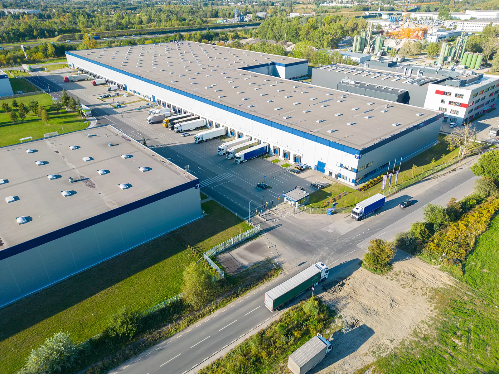 13 Key Flat Roof Building Code Essentials